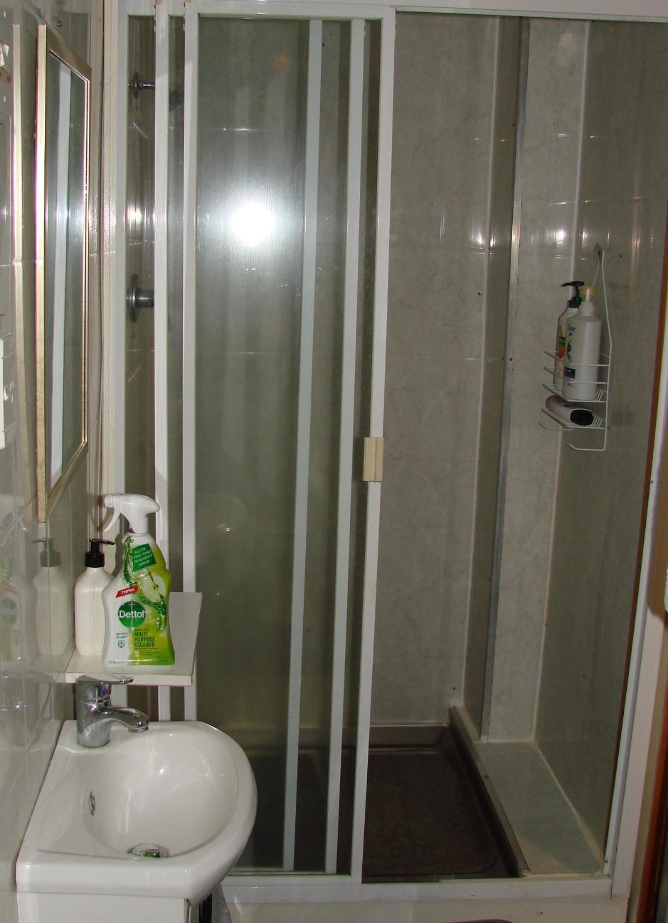 Cosy Studio Apartment Крайстчърч Екстериор снимка
